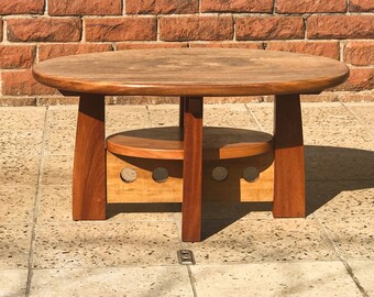 Farmhouse Coffee Table - Etsy