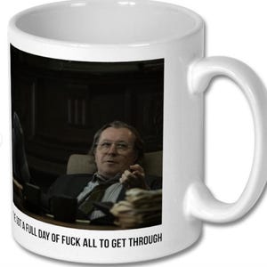 Caneca Slow Horses Jackson Lamb | Tenho um dia inteiro de f*** para passar | Presente engraçado para o pai | Melhor caneca de presente para o escritório ou para casa |