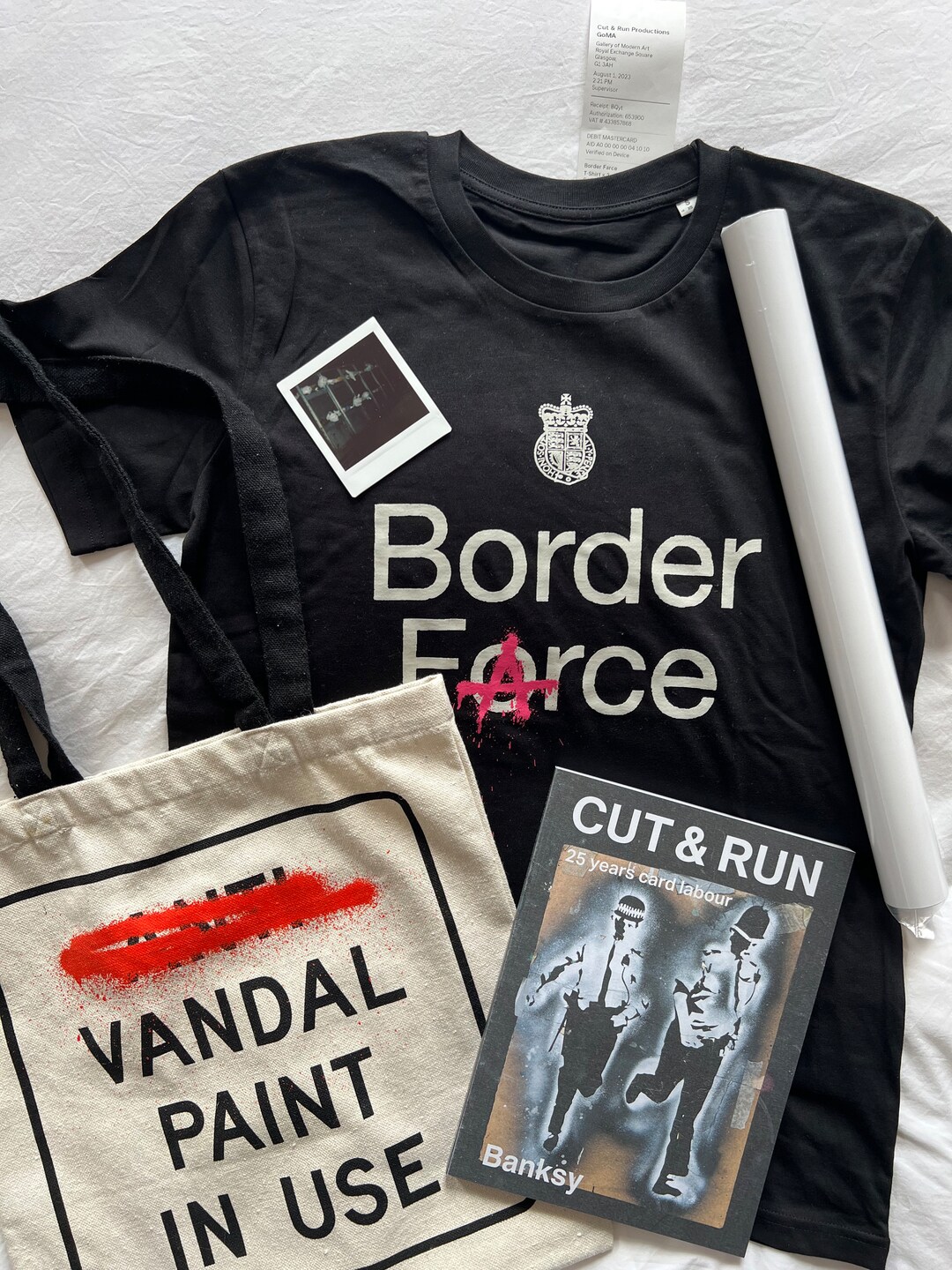 Livre Banksy 'Cut And Run' + Sac Fourre-tout - Édition Collector Rare !