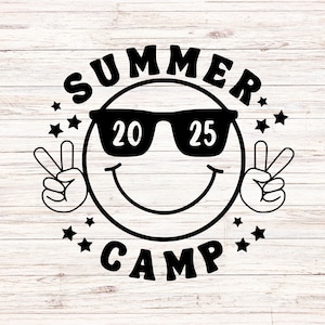 Campamento de verano 2025 svg vacaciones de verano svg escuelas fuera svg profesor SVG/PNG Archivos digitales ClipArt Fondo transparente