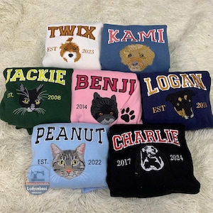Custom Christmas Pet Embroidered Sweatshirt | Personalized Pet Face and Name Sweatshirt | Holiday Embroidered Hoodie | Dog and Cat Gifts