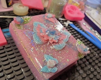 CUSTOM - Glowing Keepsake Book Box - HANDMADE to ORDER - Epoxy Resin - Pls Msg Me First!