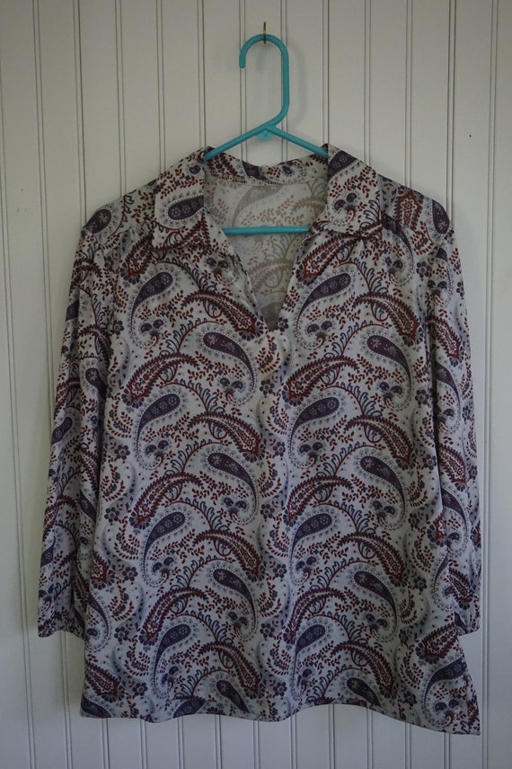 Very Cute Vintage 70s Shirt - Homemade - Paisley -