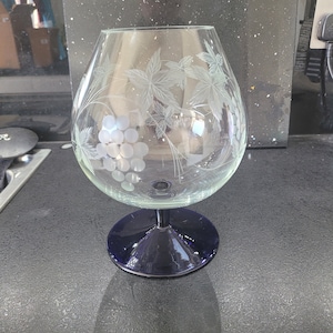 Large glass bowl/goblet/vase - cut glass