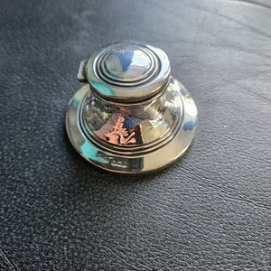 Silver Capstan inkwell 1938