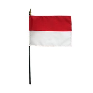 Indonesien Miniatur Schreibtischfahne, 10x15cm, Nationalflagge mit Sockel