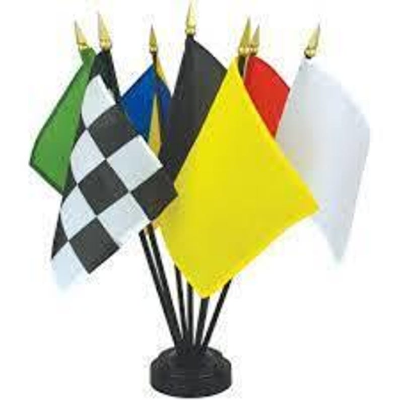 Small Racing Flags Racing Flag Set With Base, 4