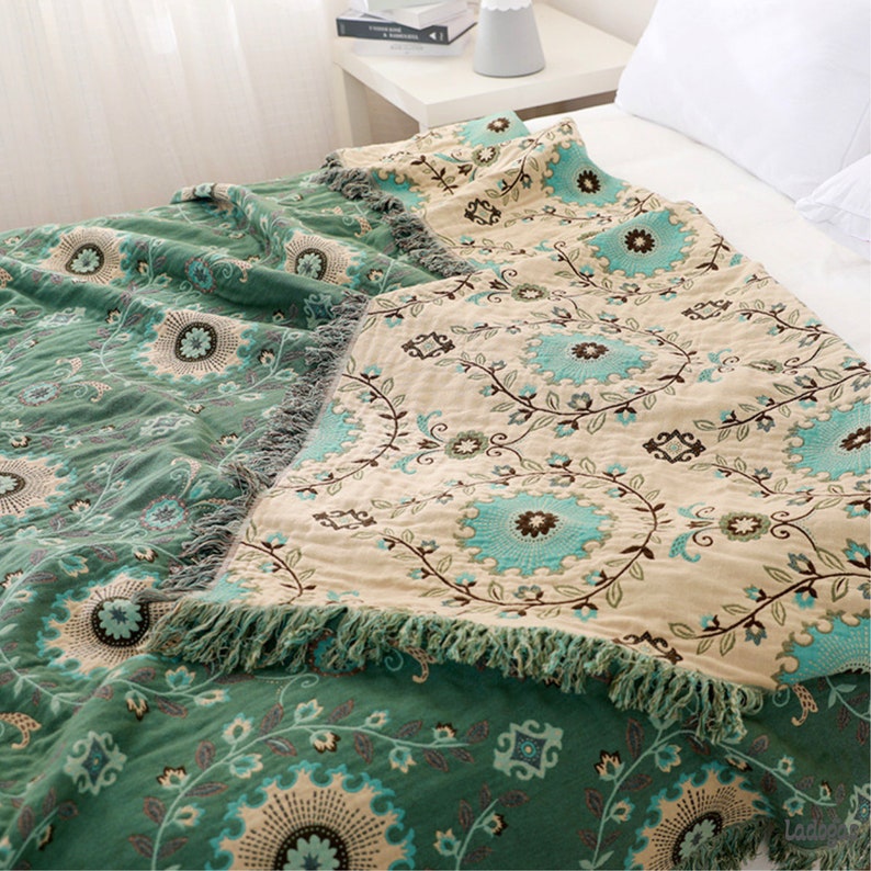 A7844 - Reversible Boho Western Nordic Tapestry Throw Rug