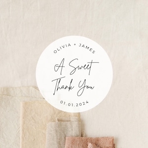 Handwritten Font A Sweet Thank You Labels | Round White Matte Stickers | Wedding Snack Bag Sweets Desserts Favors Stickers