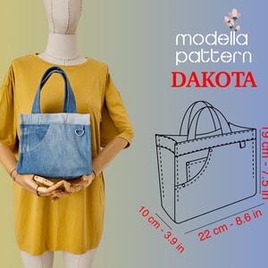 Puede incluir: Un patrón de costura para una bolsa de mano de mezclilla llamada "Dakota". El patrón incluye medidas en centímetros y pulgadas. La bolsa mide 19 cm de alto, 22 cm de ancho y 10 cm de profundidad.