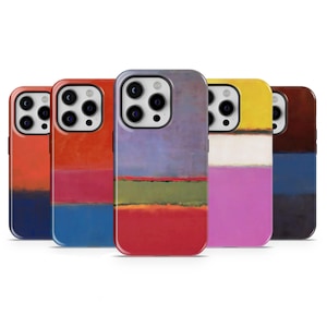 Op de afbeelding: Een verzameling van vijf telefoonhoesjes met abstracte kunstontwerpen. Elk hoesje heeft een ander kleurenschema, waaronder rood, oranje, blauw, paars, groen, geel en roze. De ontwerpen doen denken aan colorfield-schilderijen.