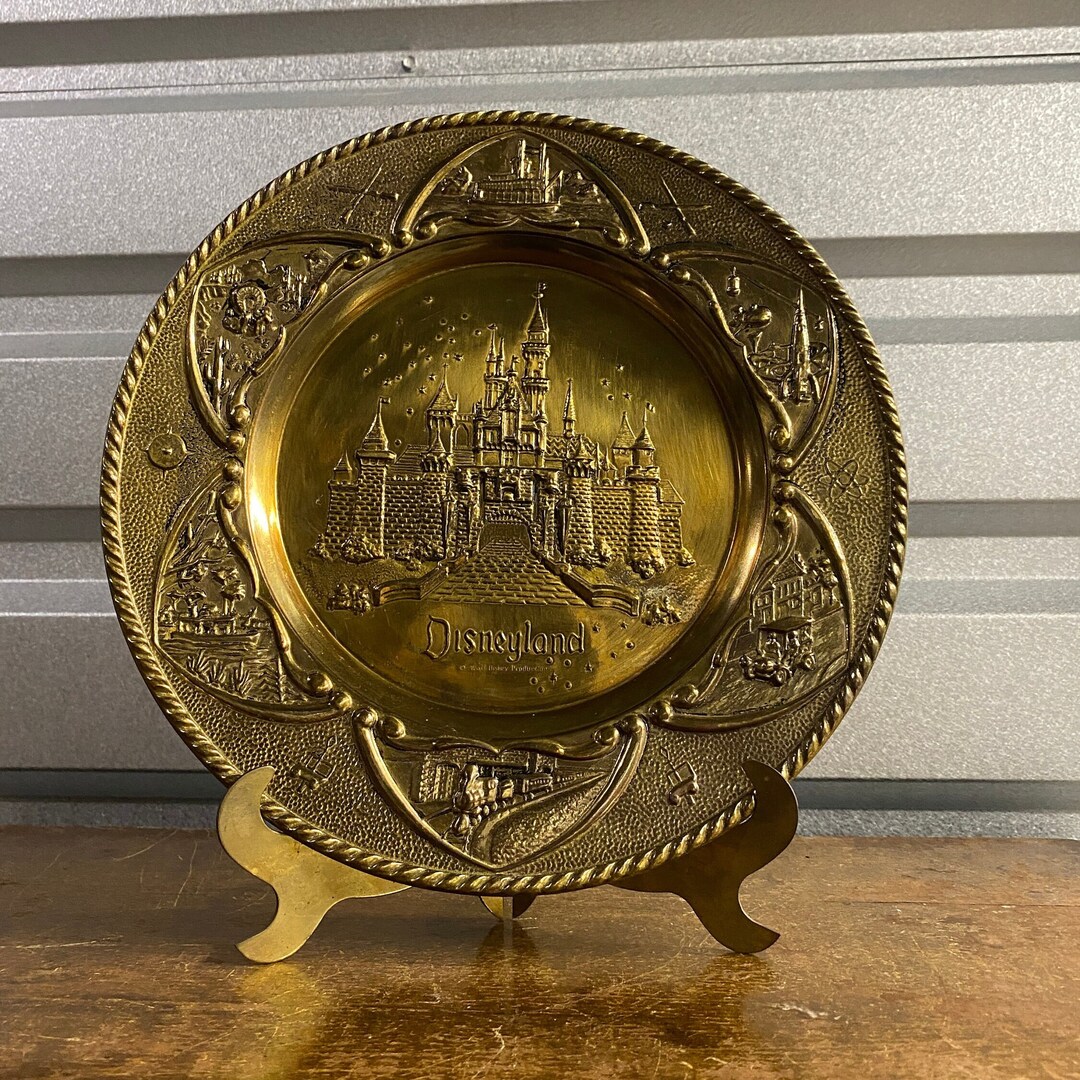 Disneyland Brass Metal Decorative Wall Plate Vintage Peerage Made in