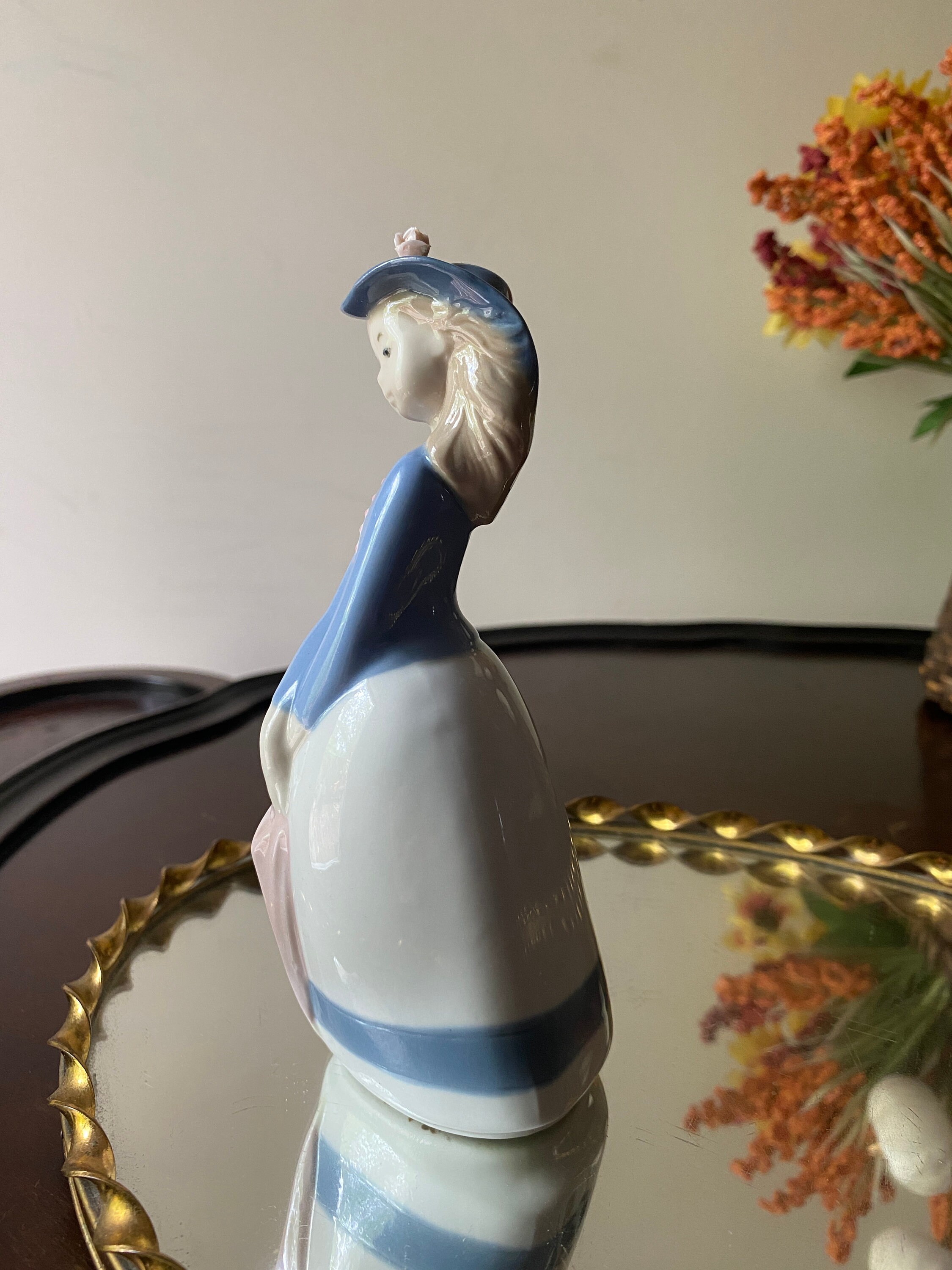 Porcelain Figurine Brands - Our Top 10 - Around The Block