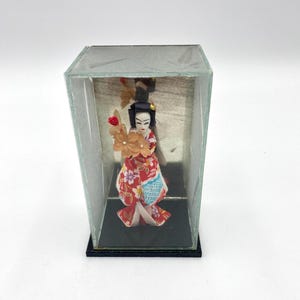 Geisha Doll in Glass Box - Asian Decor