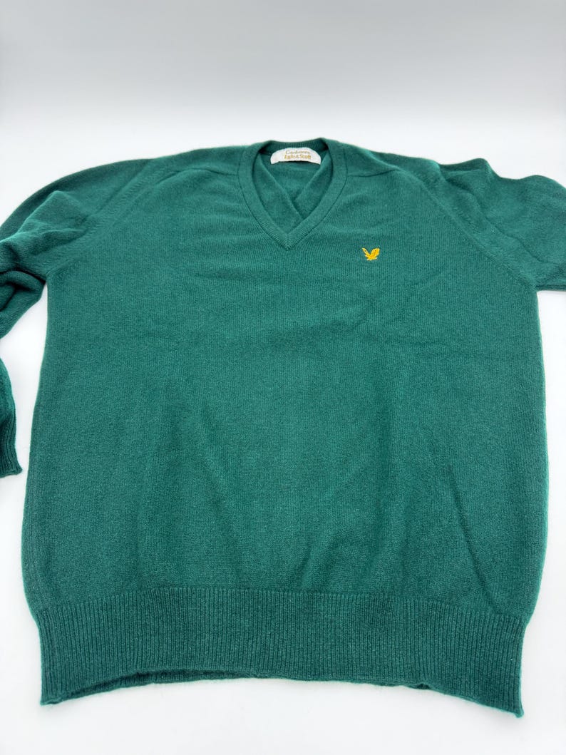 Jersey de cachemir vintage Lyle & Scott con cuello en V, color verde, talla 48/117 (XXL). imagen 3