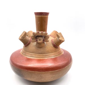 Pre-Columbian Clay Vessel &quot;The Decapitator&quot; Aztec or Mayan Rare Collector&#39;s Piece