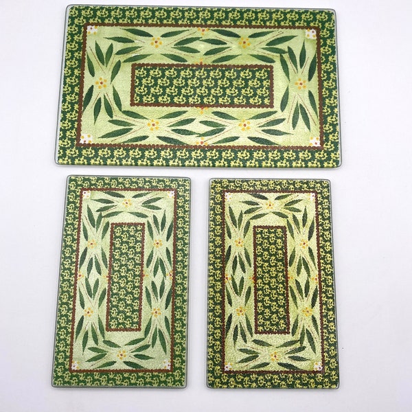 3 Glass Rectangular Trivets in Old World Green by Temp-Tations