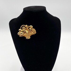 New View Basket of Plenty Gold Tone Metal Brooch Pin, 2”