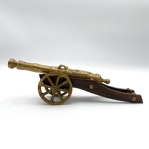 11" Brass Replica Cannon on Wood and Brass Cart, Militaria Collectables, Dutch Made