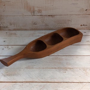 Teak Wood Platter; Mid-Century Scandinavian, Vintage Table Centrepiece, MCM Decorative Wood Tray, Snack/ Nibbles Plate, Wood Pea Pod Bowl