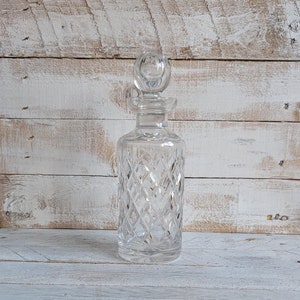 Glass Decanter; Vintage Crystal Whiskey & Spirit Decanter, Vintage Barware, Whiskey and Spirit Carafe, Unique Christmas Gift, Gift for Him