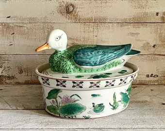 Vintage Chinese Mallard Duck Casserole Dish/ Tureen/ Baking and Cooking Dish; Kitchen Dish, Vintage Home Decor, Porcelain Dish with Duck Lid