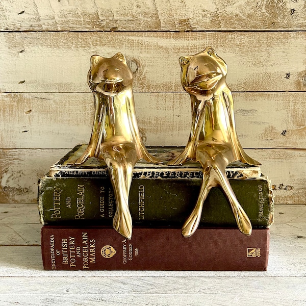 Vintage Pair of Hand Made Brass Frog Ornaments; Anthropomorphic Frogs, Mid-Century Brass Ornaments, Kitsch Frogs, Sitting Shelf Figurines
