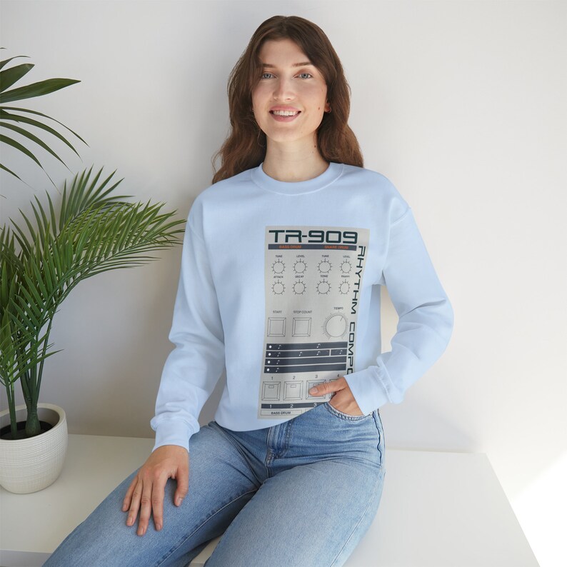 TR-909 Unisex Heavy Blend Crewneck Sweatshirt image 6