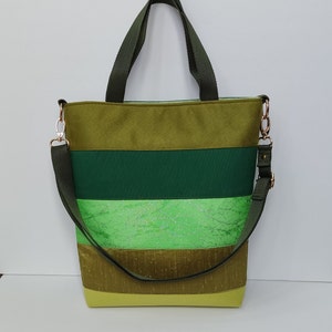 Große Stoff Crossbody Tasche, Grüne Canvas Tasche, Shopper Tasche für den Sommer, Gestreifte Shopper Tasche, Grüne Stofftasche