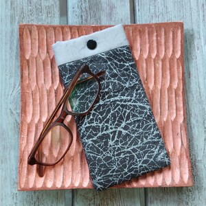 Eyeglass sunglass padded case, Black cotton glasses case, Fabric glasses pouch, Soft case for glasses, Fabric glasses case with snap closure