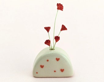 Cute handmade ceramic heart vase. Wedding favor. Cat whisker vase. Thank you gift. Tiny pottery. Small-batch, hand-painted pottery.
