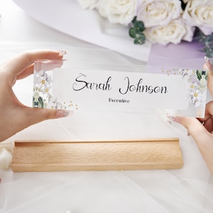 Custom Acrylic Name Plate for Desk, Office Desk Decor with Wooden Base, Desk Accessories, New Job Gift, Teacher Gift, Desk top Sign