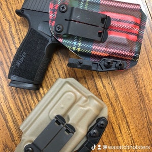 Glock 29/30 IWB Holster - Optic Cut - Flashlight Compatible - Adjustable Retention - Kydex Construction - Metal Clips