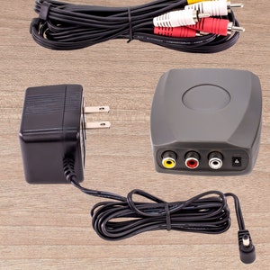 SatelliteSale RF モジュレーター RCA コンポジットから RF 同軸コンバーター A/V ケーブルと電源ケーブルを含む