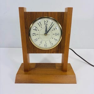 Vintage Sessions Arts and Crafts / Mid Century Style Mantle Clock - Wood