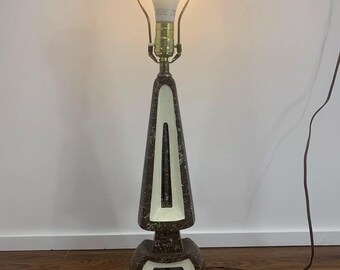 Mid Century Modern Plasto Abstract Chalkware Lamp Brown Ivory Splatter Paint