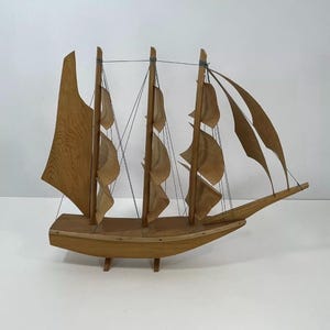 Mid Century Wood Sailboat Ship Model Display Art 18” Height Rare