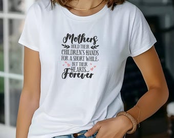 Mom Heart T-Shirt: Ring-Spun Cotton Unisex Tee