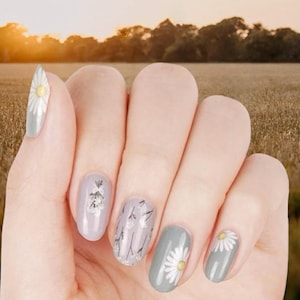 Daisy Daydream Nail Wraps, Nail Polish Strips, Nail Stickers