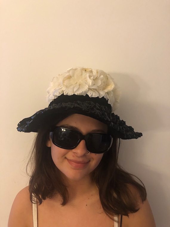 Vintage Ladies Chapeaux Louise Black Straw Hat With White  display picture 2
