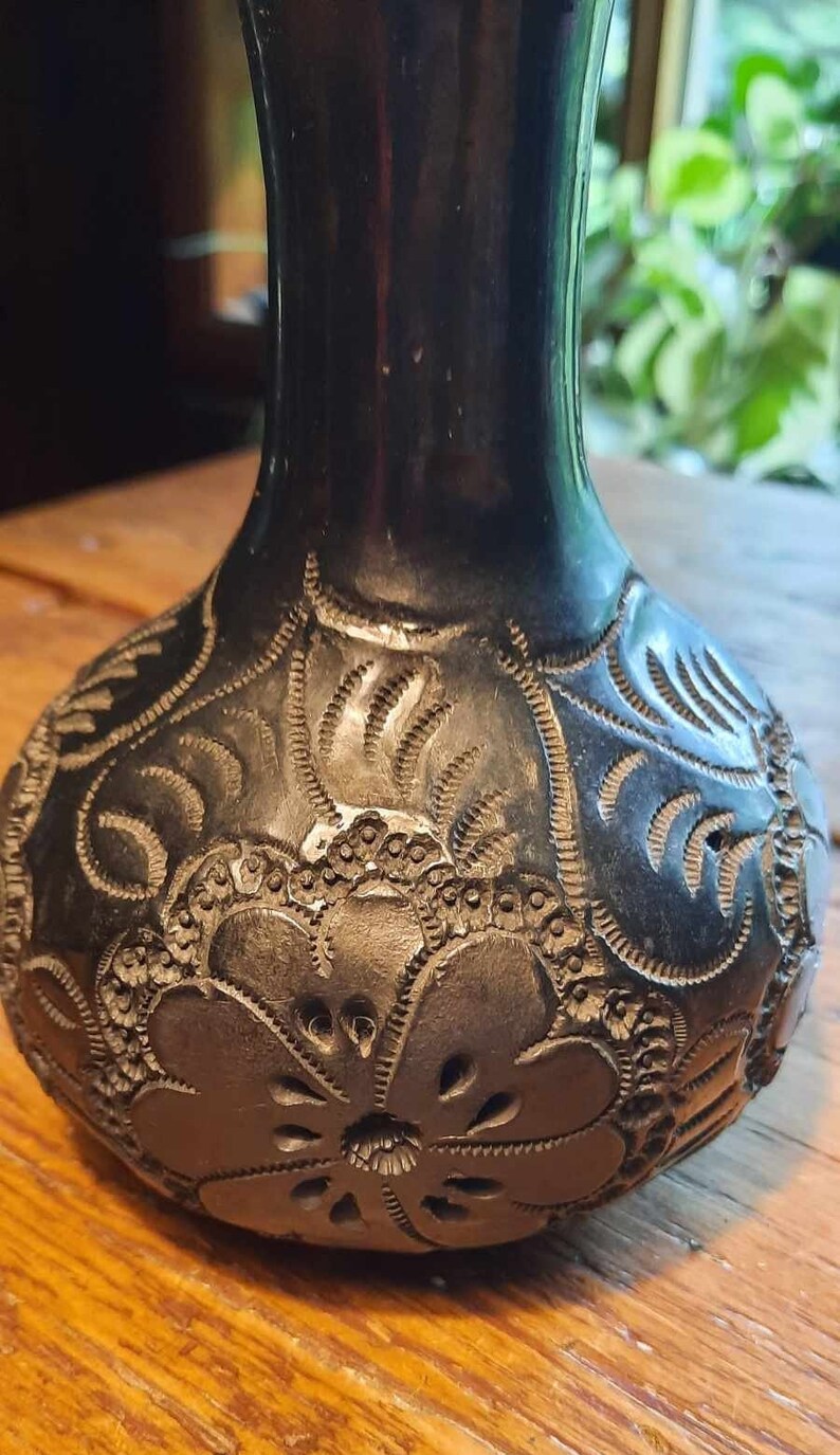 Mexico Dona Rosa Oaxara Black Ceramic Lace Cutout Pattern Vase, Mexican