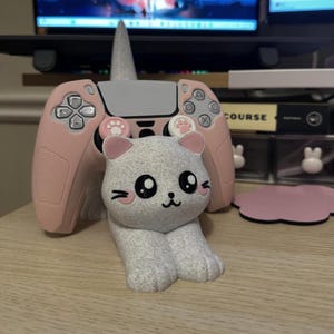 Suporte para controle de PS5/PS4/XBOX | Suporte fofo de gato | Design exclusivo de gatinho para console | Suporte para smartphone e controle | Acessório para jogos em formato de gatinho