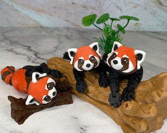 Articulated Red Panda Posable Desk Pet & Fidget Figure | Animal