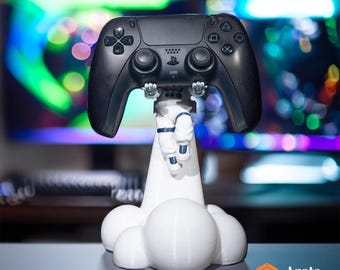 Astronaut Controller Holder | Unique Gaming Room Accessory