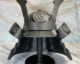 日本の古いヴィンテージサムライカブトヘルメット - マスク付き