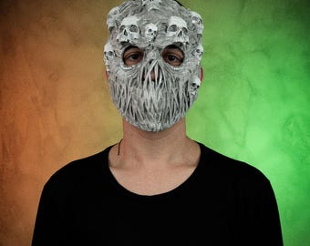 Horror Skull Mask - Wearable Undead Demon Face with Fused Skulls, Halloween Cosplay Accessory for Adults, Scary Costume Prop