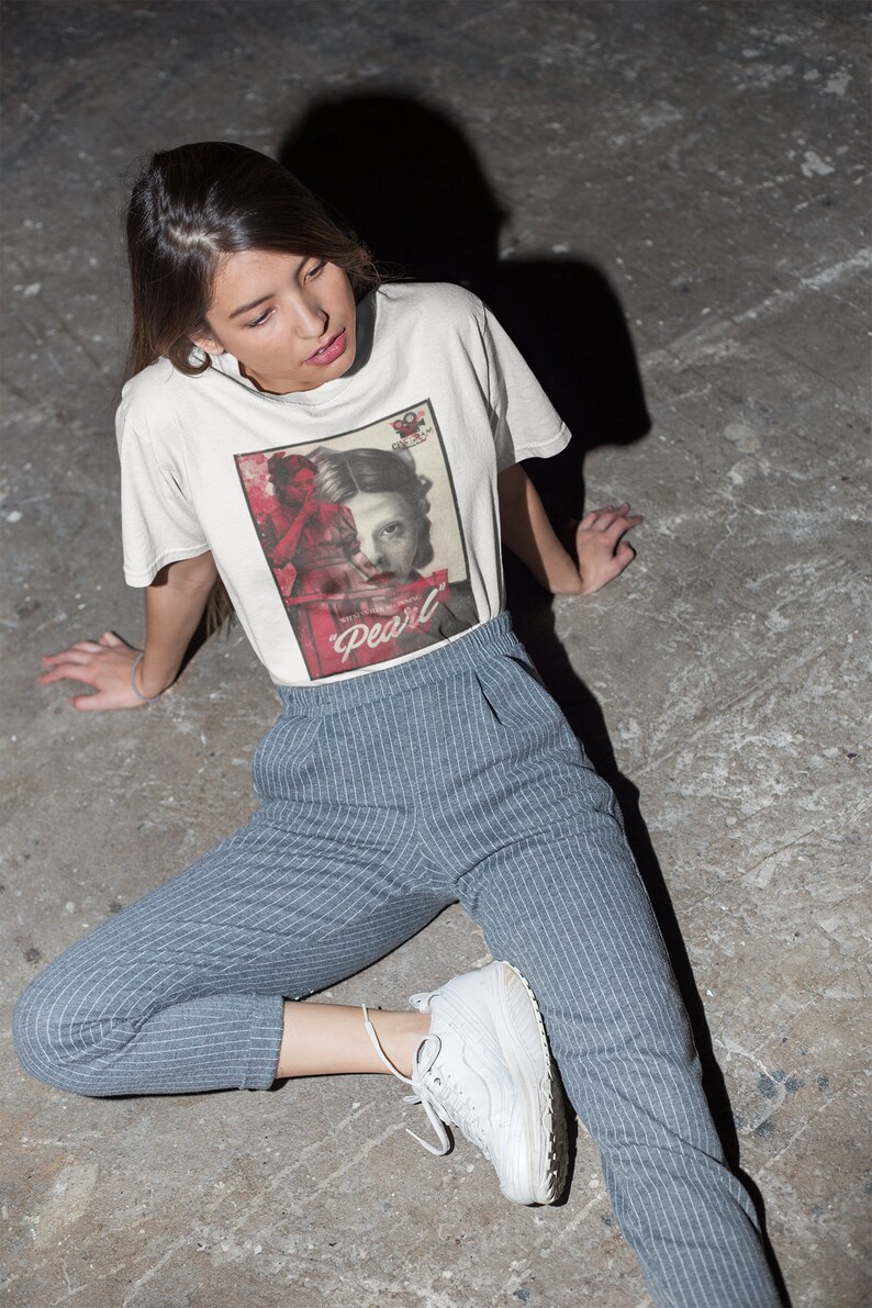 Pearl Movie Tshirt Retro Movie Graphic Tee Gift for Him Etsy