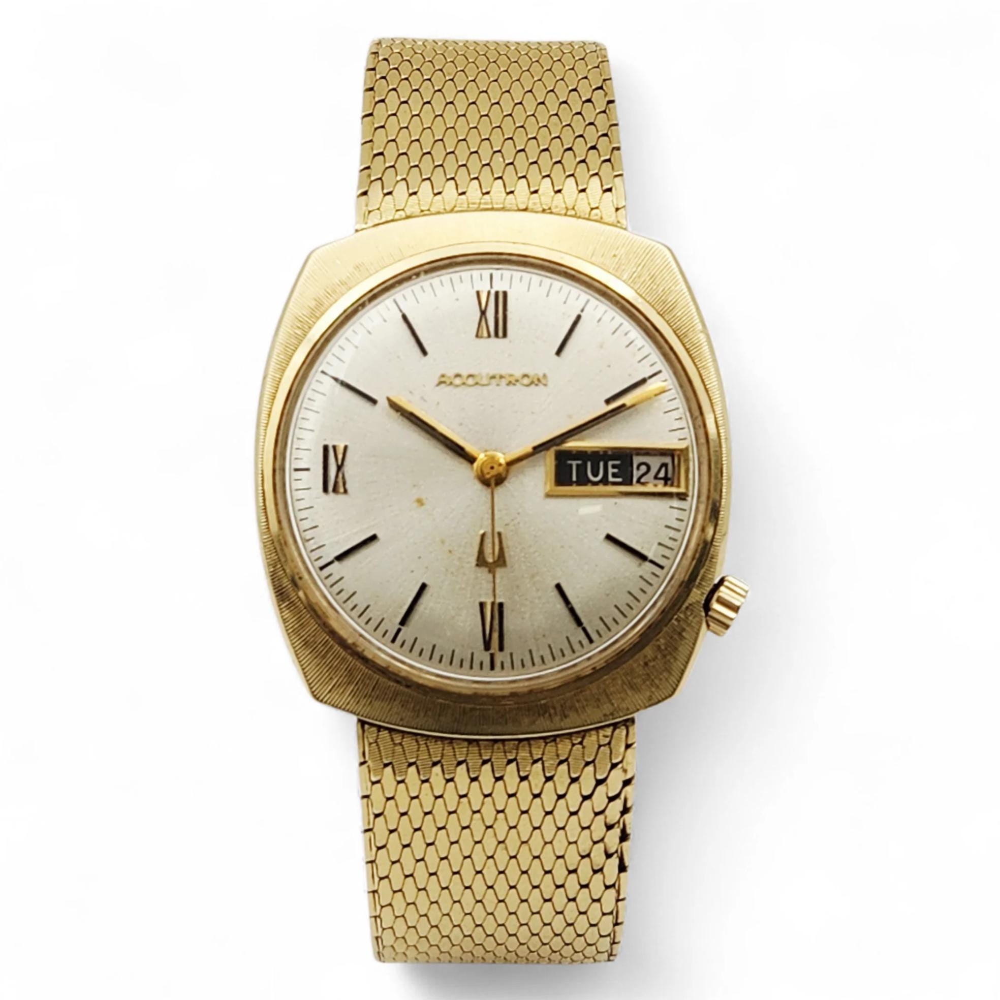 Bulova watch 14kt gold accent with calfskin band. Amazon.com: Bulova Men main image 4