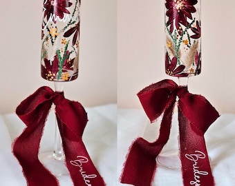 Hand Painted Boho Floral Champagne Flute | Personalized Bridal Party Glass | Custom Bridesmaid gift | Wedding toast flutes