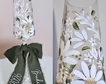 Hand Painted Floral Champagne Flute |Personalized Bridal Party Glass | Custom Bridesmaid gift | Bride gift